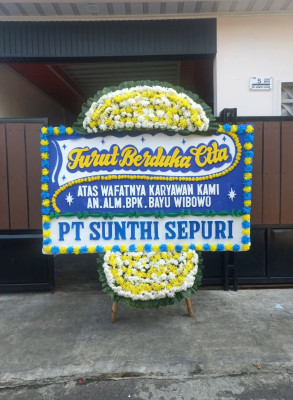 Papan Bunga Duka di Tlogosari Kulon
